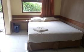 Teras Solo Guest House Syariah